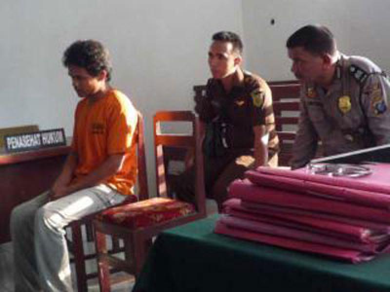 Suami Aniaya Istri Divonis 1 Tahun Penjara