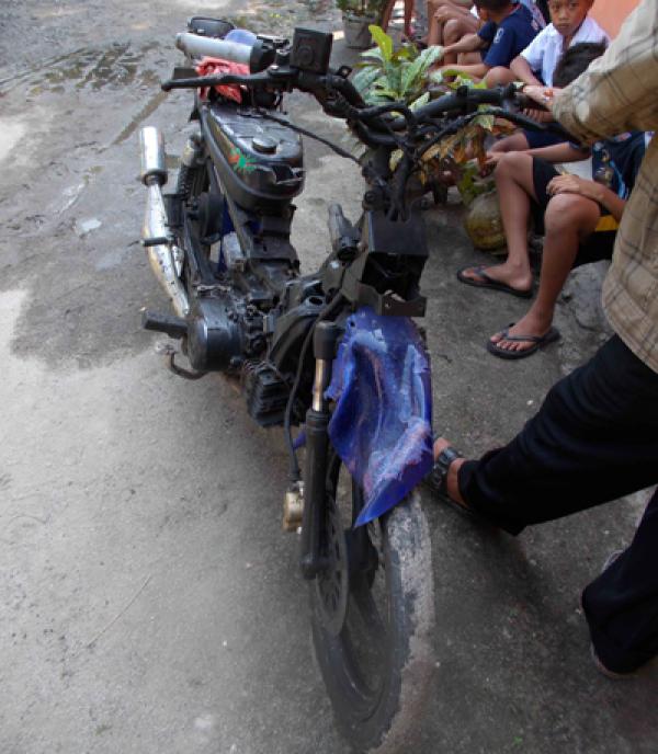 Kamar Kos Bokir Dilalap Si Jago Merah