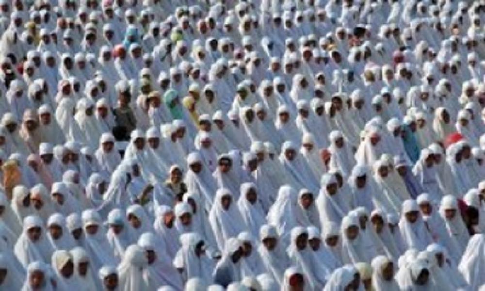 Saidurrahman Imam dan Khatib Sholat Id di Lapangan Merdeka Binjai