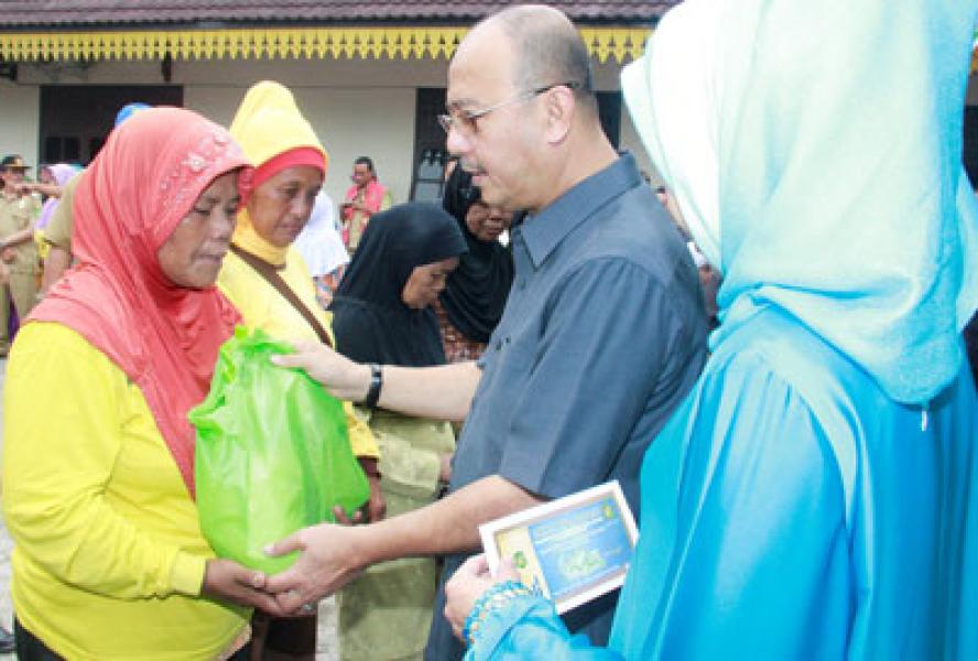 Warga Keluhkan Sikap Pemerintah Kecamatan Medan Tembung