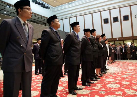 8 Kadis Dinonjobkan