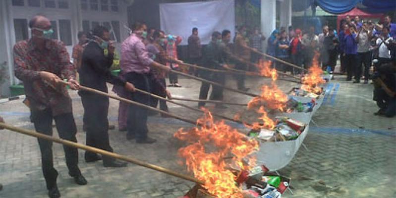 BBPOM Medan Musnahkan Kosmetik dan Makanan Ilegal Senilai Rp9,7 Miliar