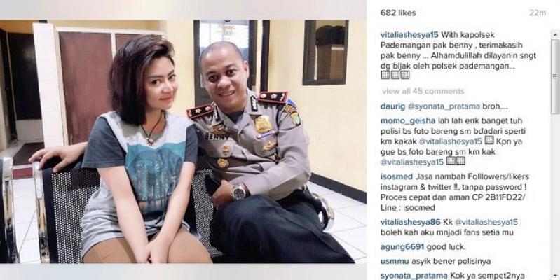 Ditangkap Kasus Narkoba, Model Cantik Vitalia Sesha Posting Foto Bersama Kapolsek