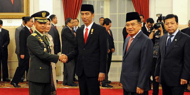 Jokowi Lantik Mulyono Jadi KSAD