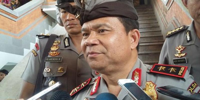 Kapolda Bali Irjen Ronny Sompie Jadi Dirjen Imigrasi