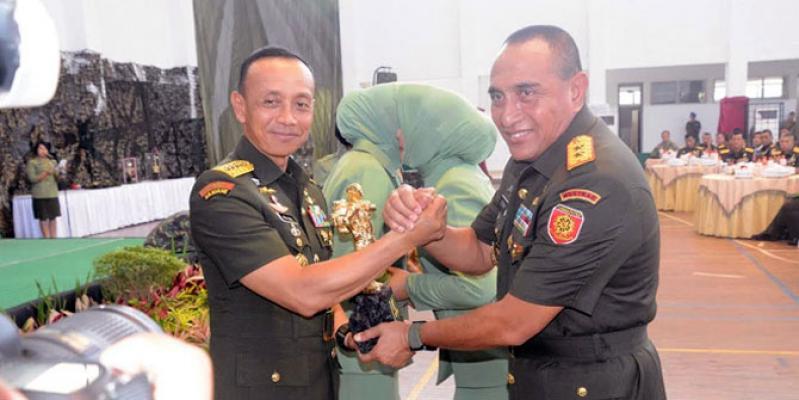 Mayjen Edy Rahmayadi Resmi Jadi Pangkostrad