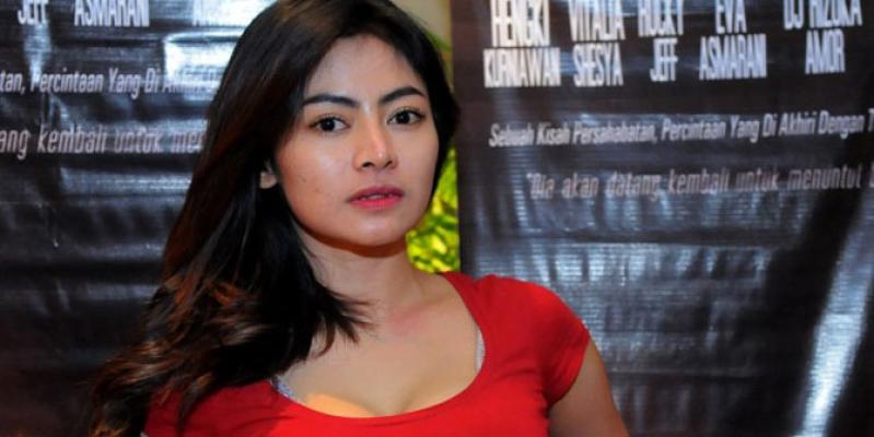 Model Cantik Vitalia Sesha Ditangkap Pesta Narkoba