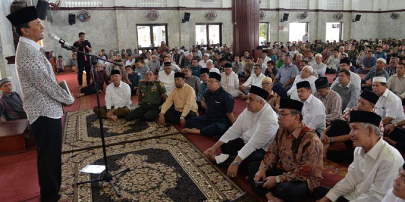 Pangdam Motori Pembangunan Kembali Masjid Agung Medan