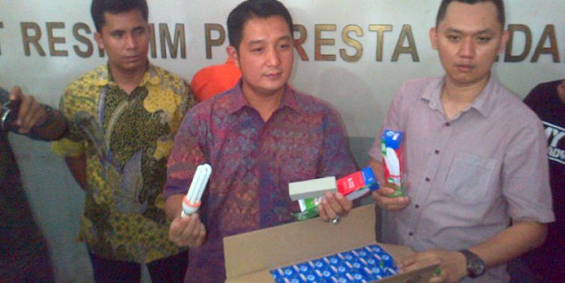 Polisi Gagalkan Pencurian Satu Kontainer Bola Lampu