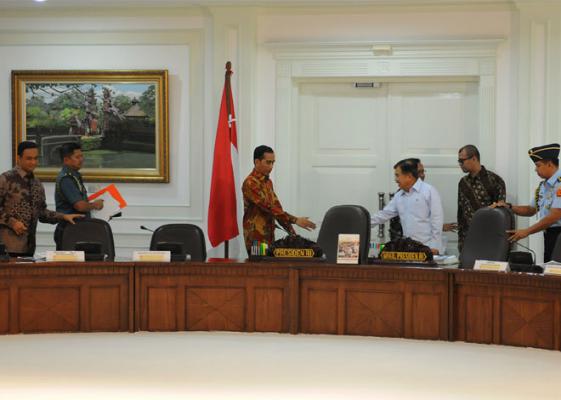 Presiden Instruksikan Kebutuhan Pengungsi Sinabung Dipenuhi