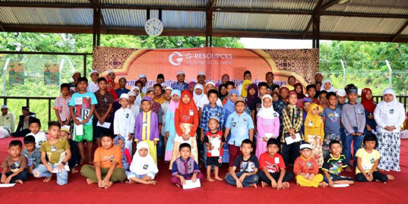 Sambut Idul Fitri, Tambang Emas Martabe Santuni Anak Yatim dan Jompo