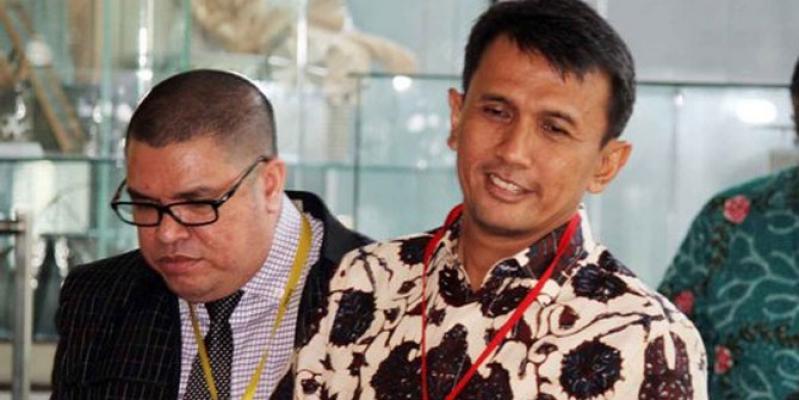 Usai Diperiksa KPK 13 Jam, Gatot dan Istri Irit Bicara