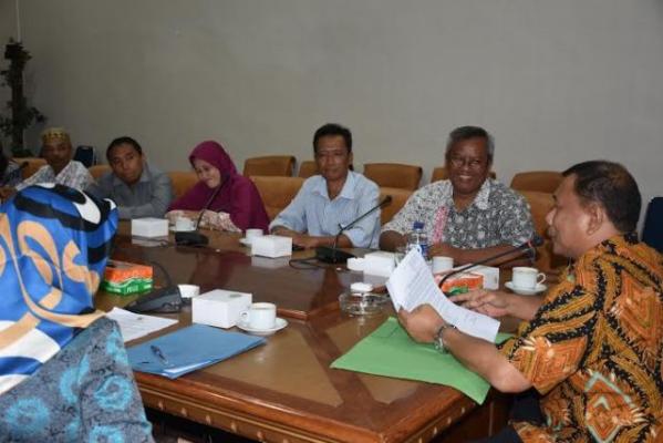 Bupati Deli Serdang Terima Audiensi Komisi Penyuluhan Pertanian, Perikanan dan Kehutanan