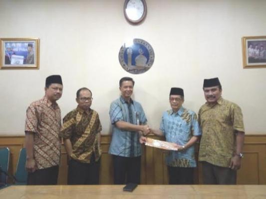 Danamon Syariah Jalin Kerja Sama dengan Yayasan Pesantren Islam Al Azhar