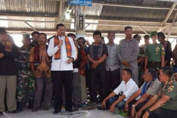 Gubsu dan Pangdam Layat Korban Tewas Bentrok di Karo