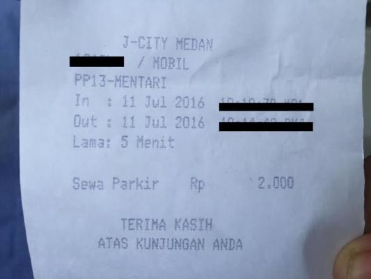 Parkir J City Kembali Buat Resah Warga yang Lewat