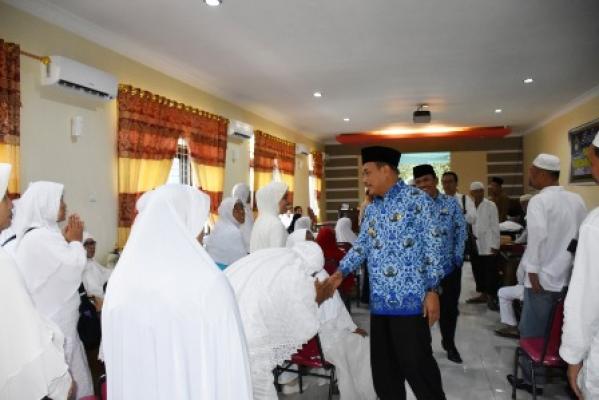 Walikota Hadiri Manasik 92 Calon Jamaah Haji Tebing Tinggi
