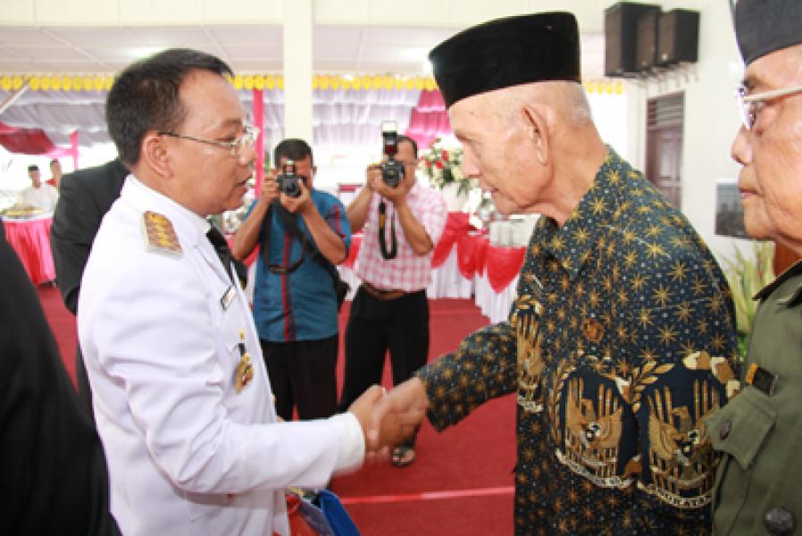Walikota Binjai Beri Tali Asih