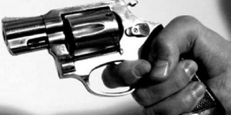 Ancam Pemilik Warung Dengan Pistol Mainan, Polisi Gadungan Ditangkap Polisi