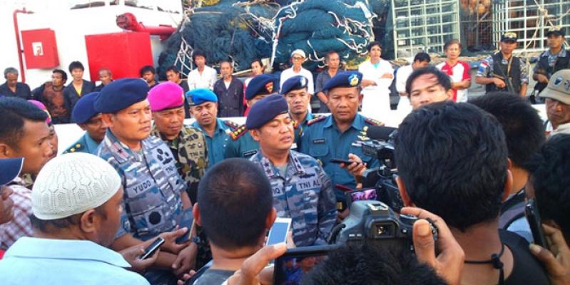 Diburu Sejak 2 Bulan Lalu, KRI Teuku Umar Akhirnya Tangkap MV Silver Sea di Samudera Hindia
