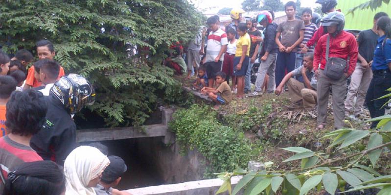 Ibu Anak Korban Hanyut Dikabarkan Ditemukan, Warga Heboh