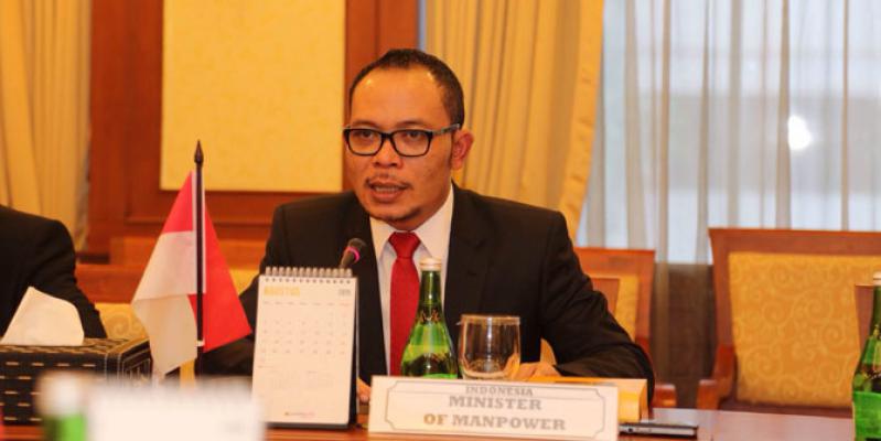 Menaker Berhasil Naikkan Gaji TKI Taiwan Jadi 17.000 NT