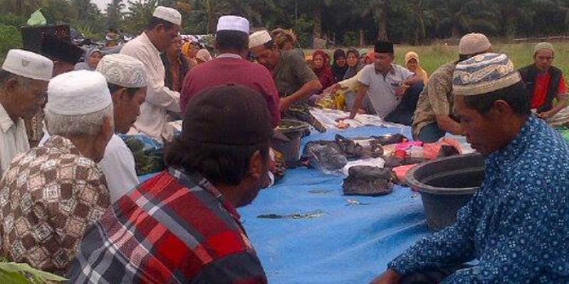Petani Kualuh Hilir Awali Musim Tanam Dengan Doa Tolak Bala dan Ratib Saman 