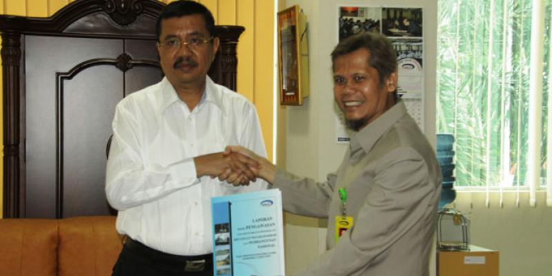 Plt Gubernur Sumut Terima Laporan Hasil Pengawasan Atas Akuntabilitas Pengelolaan Keuangan Daerah Dari BPKP