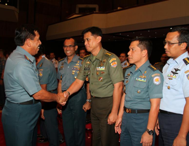 Panglima TNI Ceramahi 105 Pasis Dikreg XL Sesko TNI
