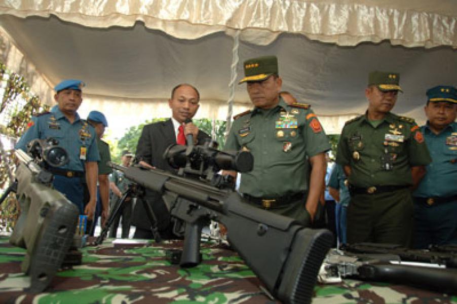 Panglima TNI Tinjau Kesiapan Pengamanan KTT APEC 2013