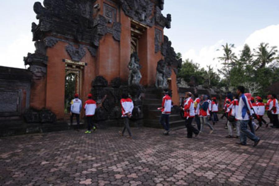 Peserta LNRPB/KPN Kunjungi Istana Kepresidenan di Bali
