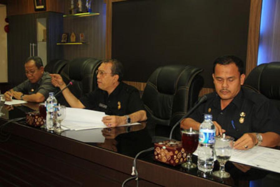 31 Desember 2013 KTP Manual Tidak Berlaku Lagi