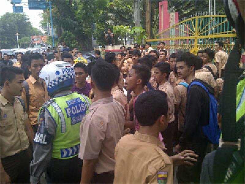 Didatangi Puluhan Pelajar, Razia Satlantas Polresta Medan Bubar