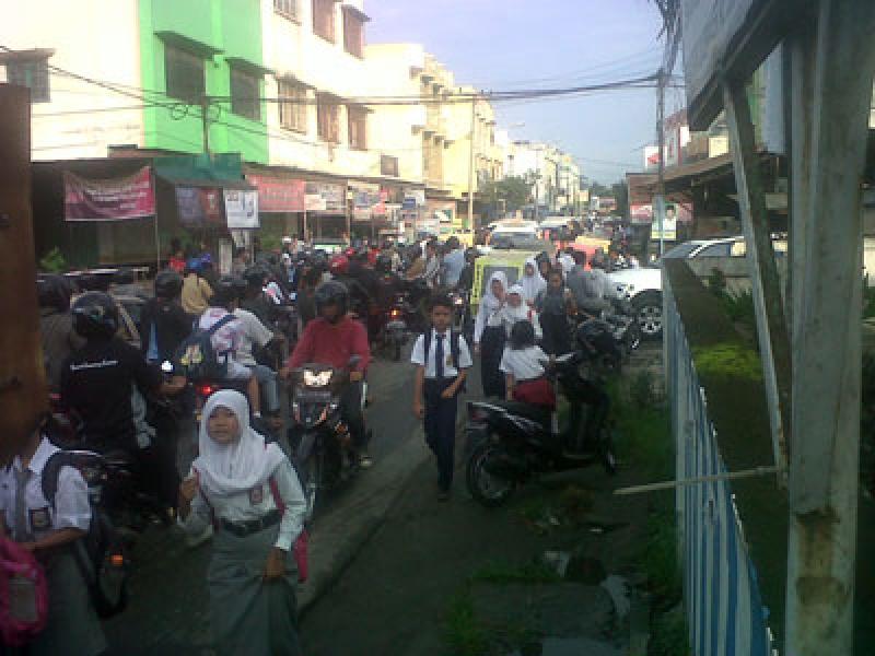 Simpang Jalan Ahmad Dahlan-Jalan Tirta Deli Tanjung Morawa Langganan Macat