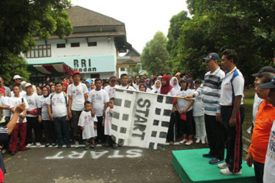 RRI Gelar Indonesia Jalan Sehat