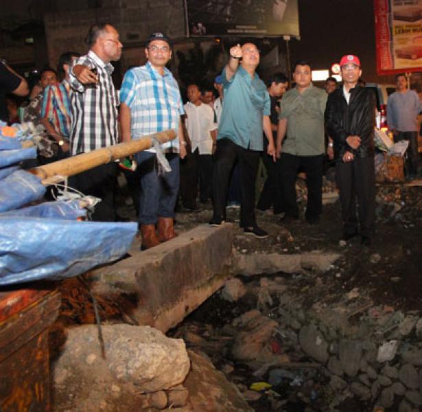 Wali Kota Medan Pimpin Pembersihan Pasar Sukaramai