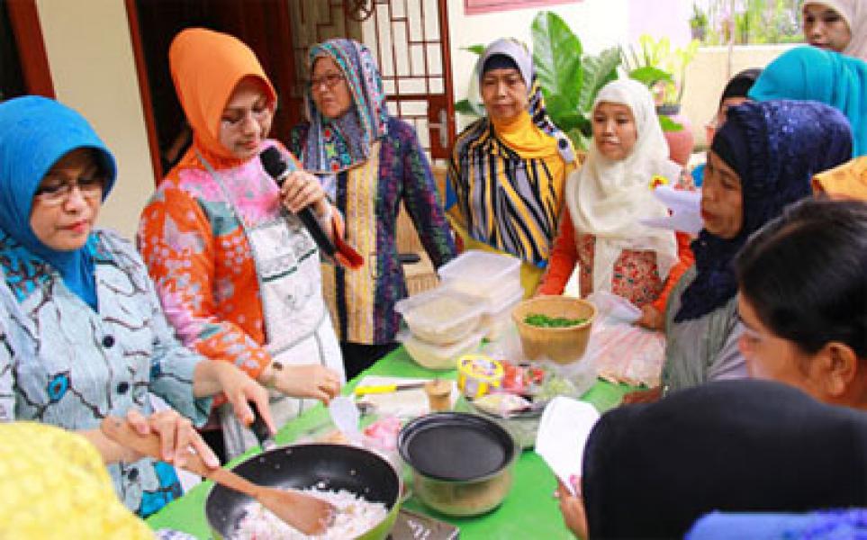 Istri Walikota Ajak Masyarakat Binjai Memasak Makanan Bebas Bahan Kimia