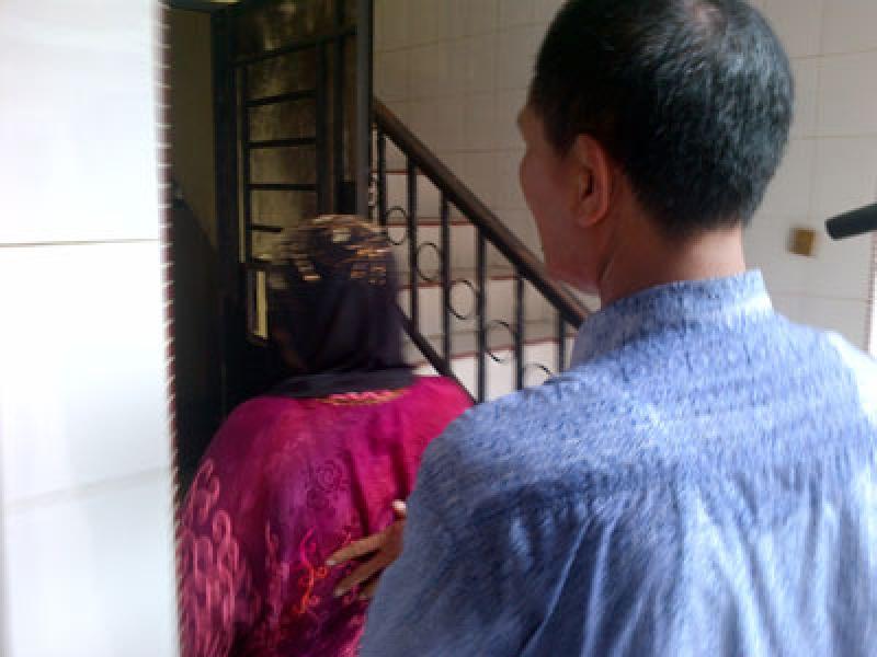 Rodiah Pesan Makan, Iwan Curi Sepeda Motor