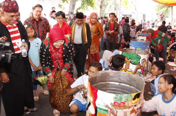 Danamon Peduli Gelar Festival Pasar Rakyat di Probolinggo