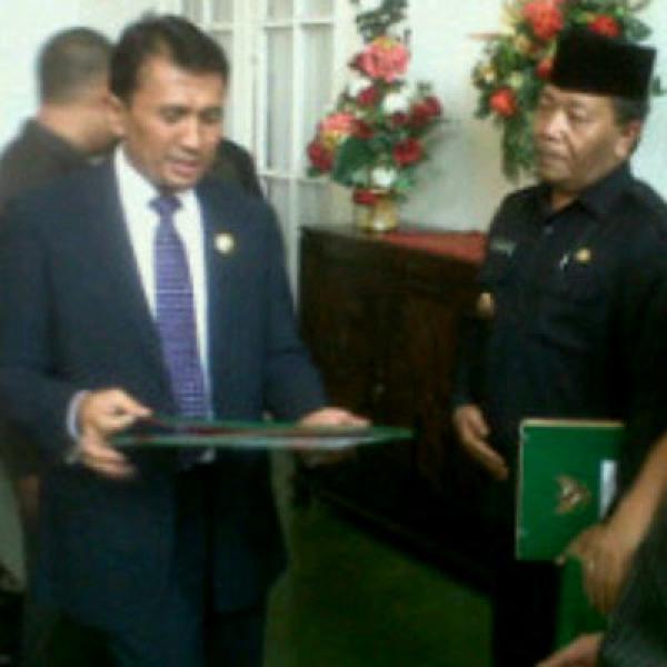 Dahlan Terharu Jadi Plt Bupati Madina