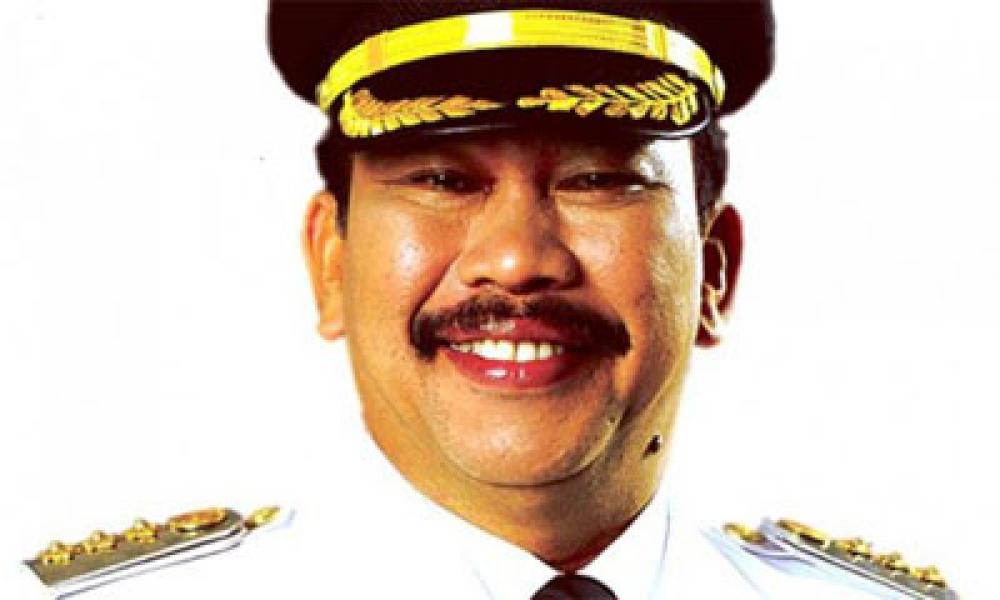 KPK Tahan Bupati Tapteng Bonaran Situmeang