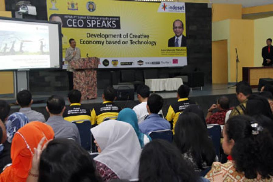 Tengku Erry Diminta Bekali Mahasiswa USU