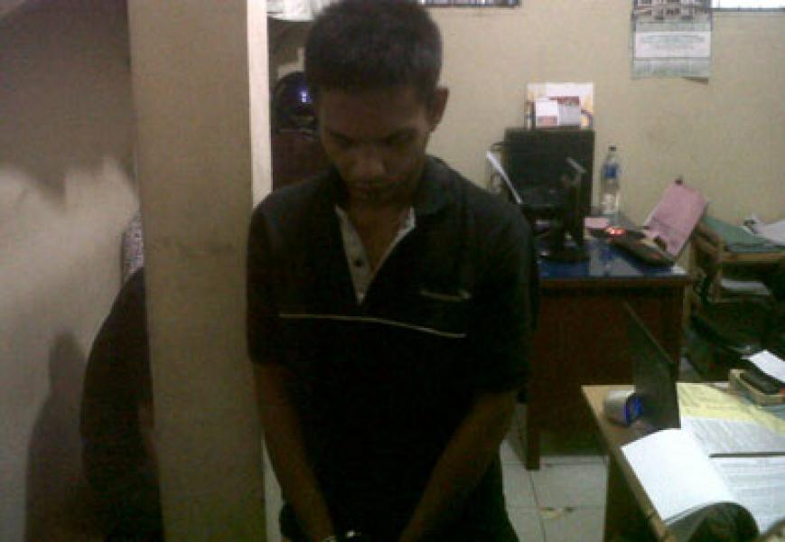 Jambret Tas, Raffi Diamuk Massa
