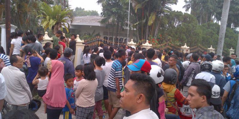 Kain Putih Berlumuran Darah Ditemukan di Lokasi Kejadian