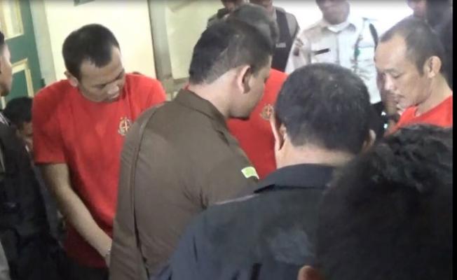 Khawatir Dibebaskan Sindikat, Ratusan Polisi Kawal 3 Terdakwa Narkoba