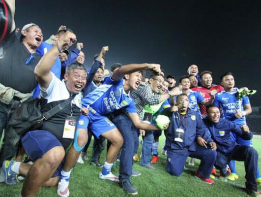 Libas Mitra Kukar 3-1, Persib ke Final Piala Presiden