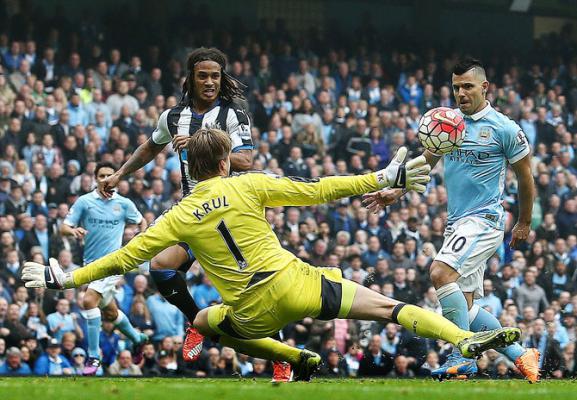 Luar Biasa, Aguero Cetak 5 Gol Saat M City Kalahkan Newcastle 6-1