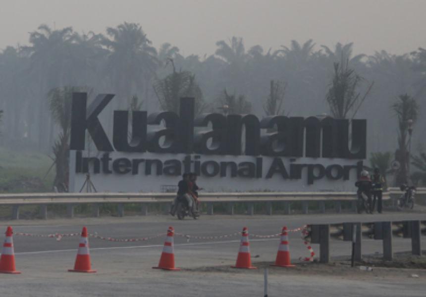 Oi She Hin Tewas Terjatuh di Bandara Kualanamu