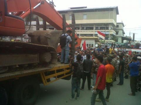 Warga Jalan Timah Medan Menolak Digusur PT KAI