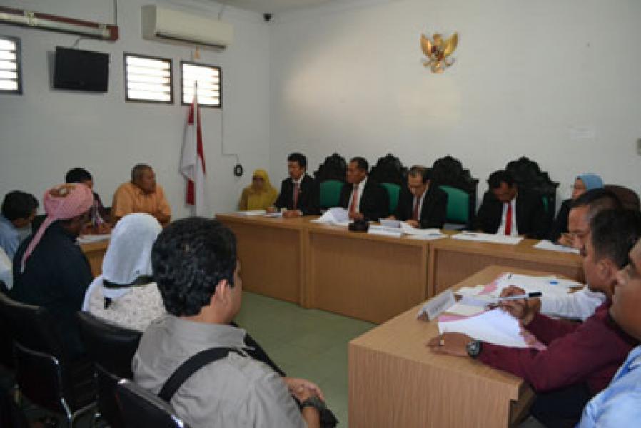 Kuasa Hukum Yayasan Masjid Al Jihad Medan Tinggalkan Ruang Sidang KIP Sumut